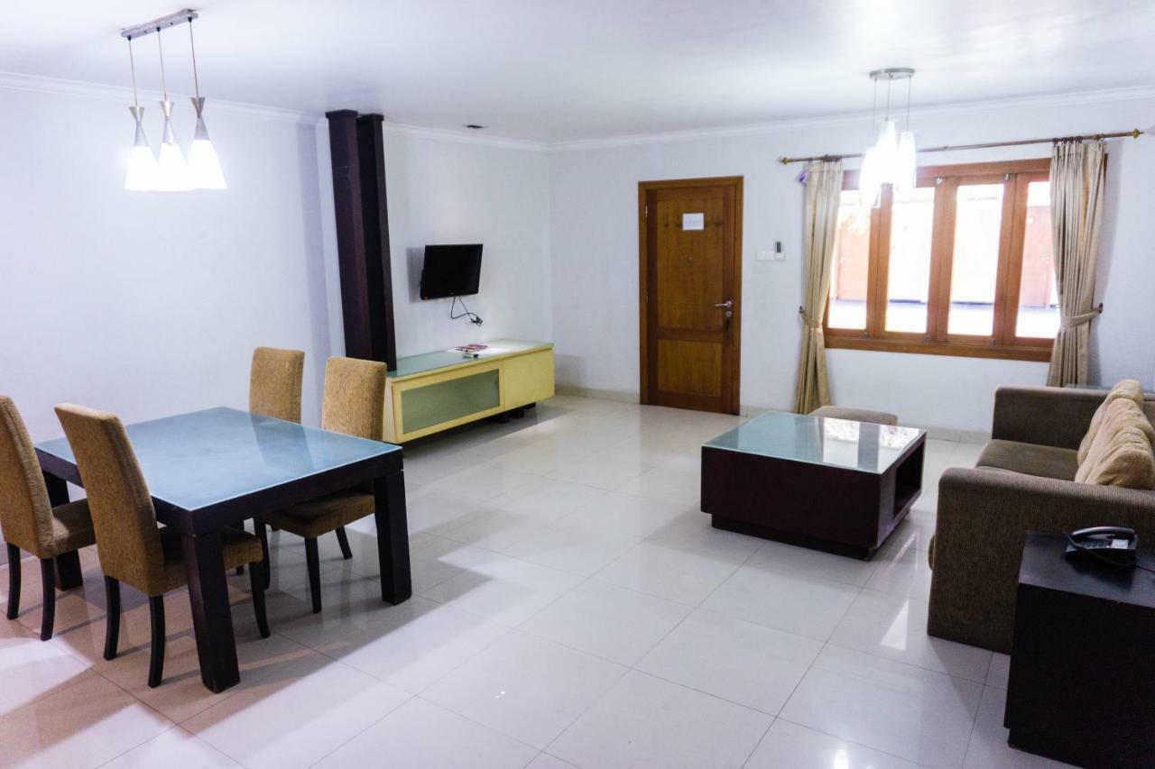 Villa Country Residence Surabaya Kültér fotó