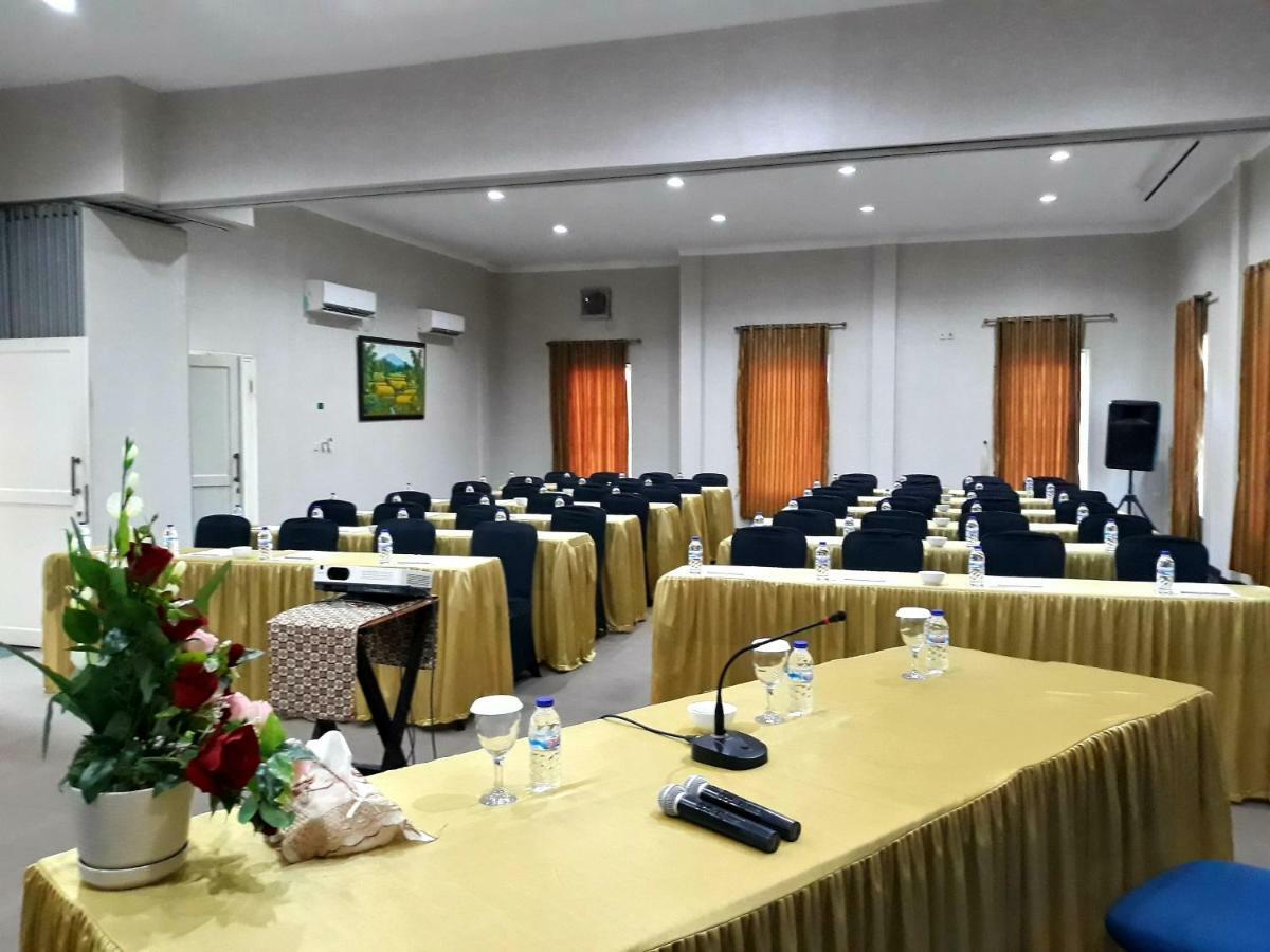 Villa Country Residence Surabaya Kültér fotó